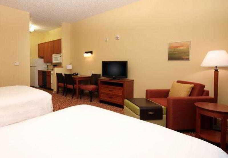 Towneplace Suites Lubbock Exterior photo